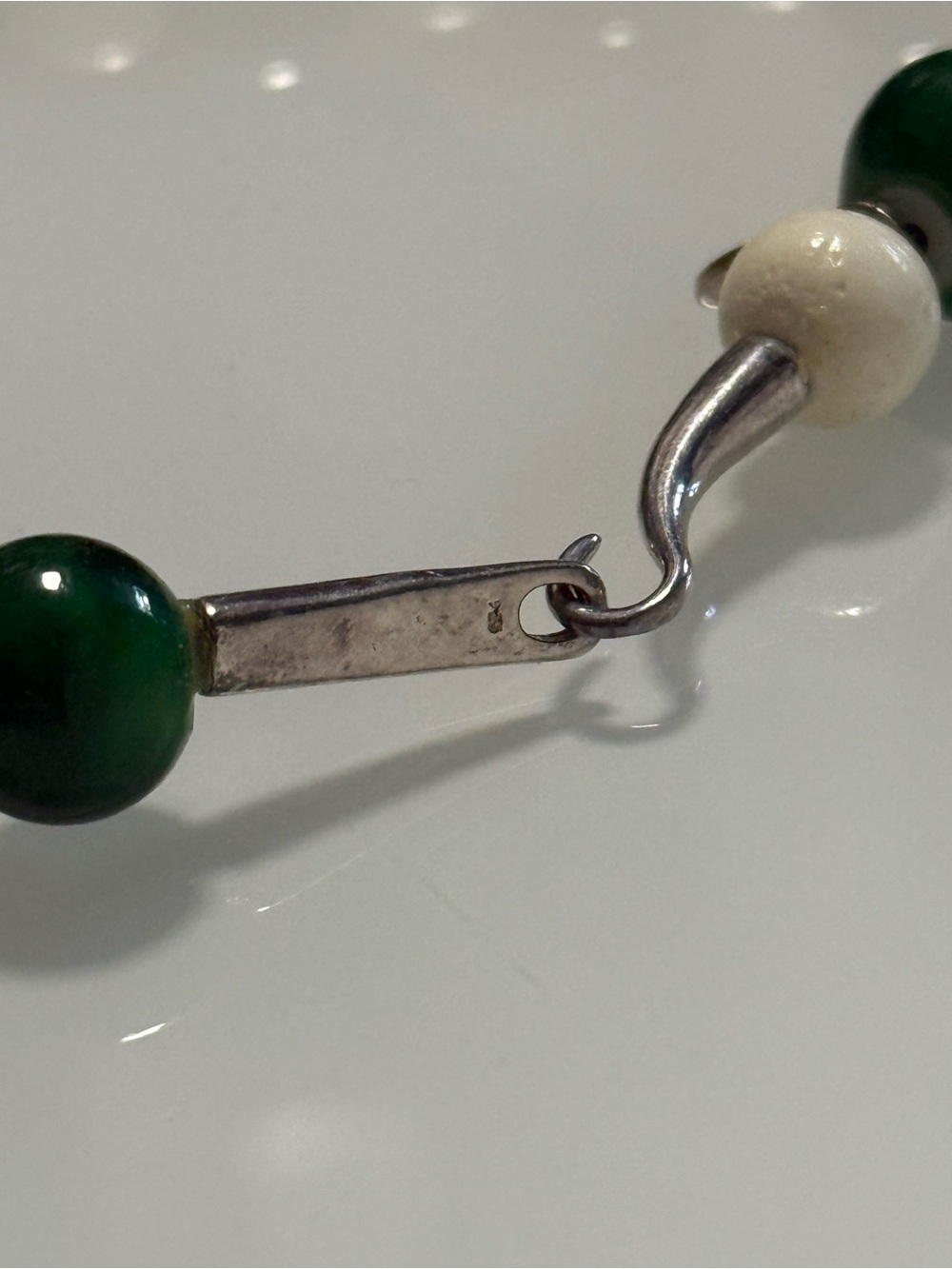 Undercover Beaded Necklace - Rare - Picture 15 of 17